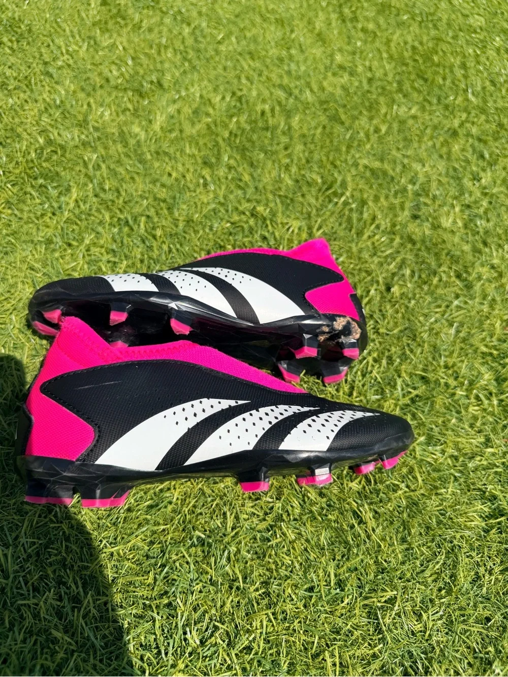 Adidas predator slip on soccer cleats Size 1